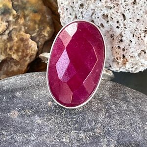 Faceted Kashmir Red Ruby 925 Sterling Silver Ring Sz 9